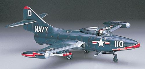 Hasegawa Aircraft 1/72 F9F2 Panther Aircraft Kit