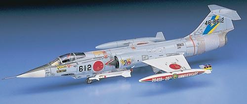 Hasegawa Aircraft 1/72 F104J/CF104 Starfighter Kit