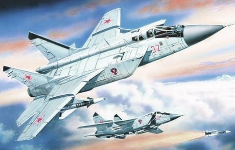 ICM Aircraft 1/72 Soviet Mig31 Foxhound Heavy Fighter Interceptor Kit