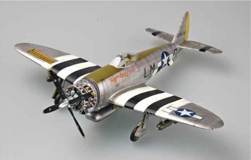 Trumpeter Aircraft 1/32 P47D Thunderbolt Late Version Fighter Kit