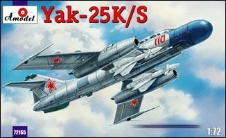 A Model From Russia 1/72 Yak25K/S Soviet 2-Seater Fighter w/RS1U Missiles Kit