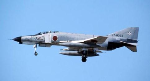 Hasegawa 1/48 F4EJ Phantom II Old Fashion JASDF Fighter Ltd. Edition Kit