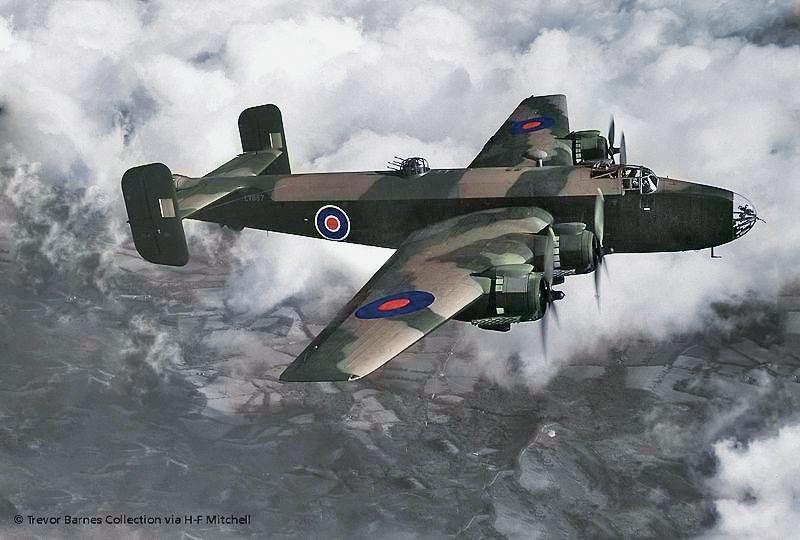 Revell Germany Aircraft 1/72 Handley Page Halifax B Mk III Bomber Kit