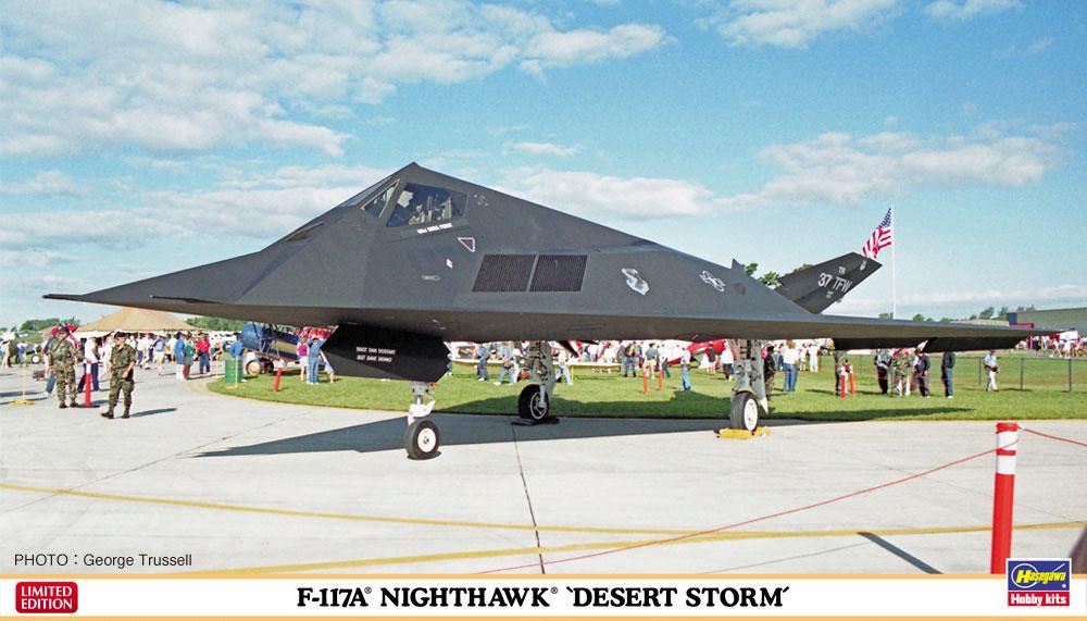Hasegawa Aircraft 1/72 F-117A Nighthawk Desert Storm Kit