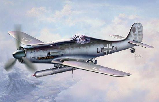 Dragon 1/48 Focke Wulf Ta152C1/R14 Fighter Kit