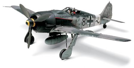 Tamiya Aircraft 1/48 Fw190A8/A8R2 Fighter Kit